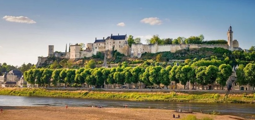 Chinon